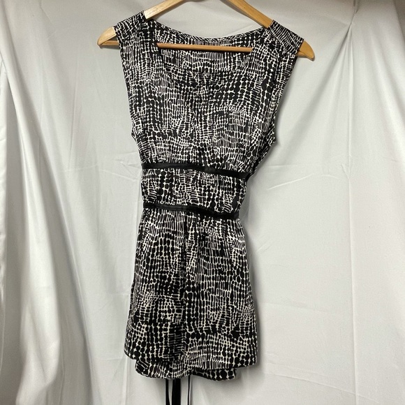 The Limited Tops - The Limited Sleeveless Top